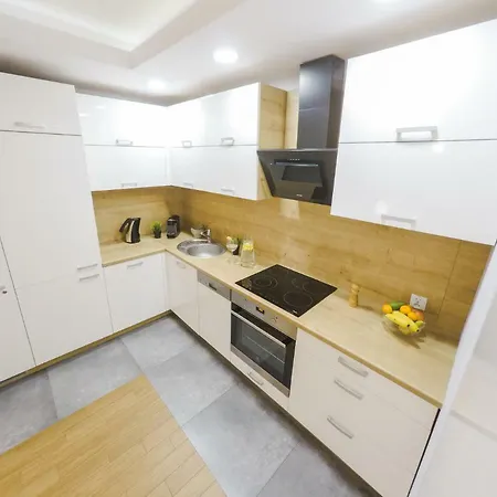 New Cosy In Old Town - Garage - 2 Balkony - Nice Design Apartman *