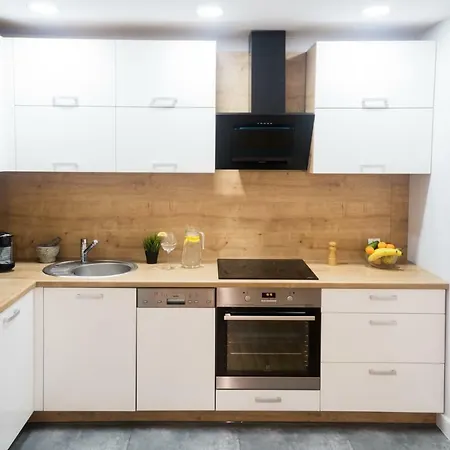 Apartman New Cosy In Old Town - Garage - 2 Balkony - Nice Design