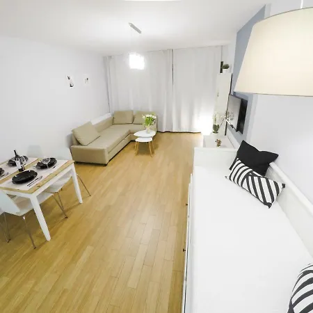 New Cosy In Old Town - Garage - 2 Balkony - Nice Design Apartman *